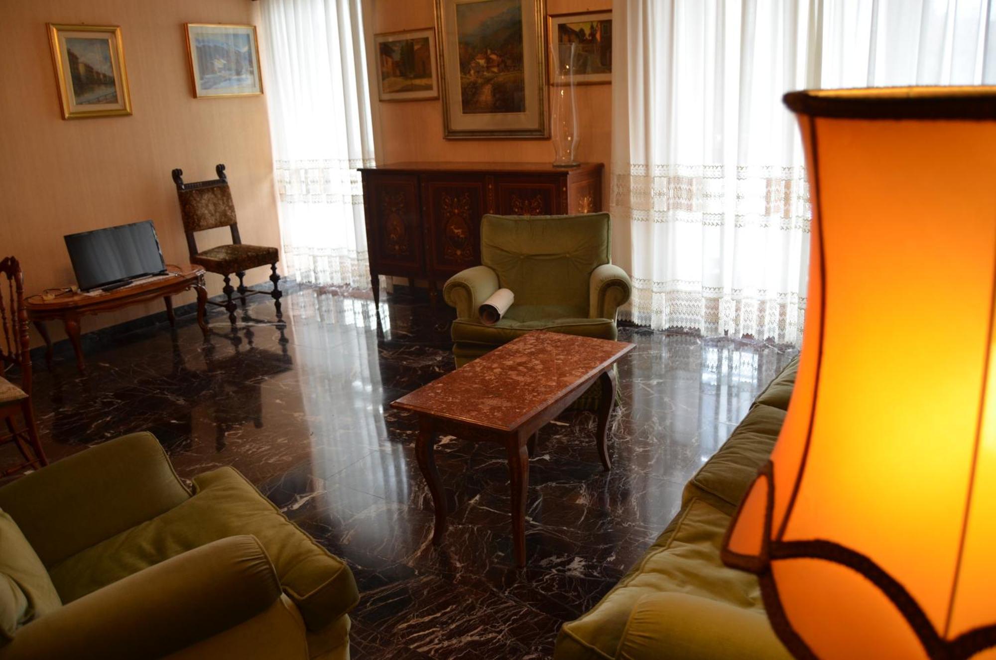 Eleganza Vicino Al Centro Di Torino Apartment Exterior foto